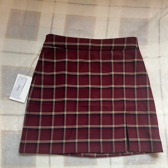 Aritzia Wilfred Patio Mini Skirt - Picture 3 of 7